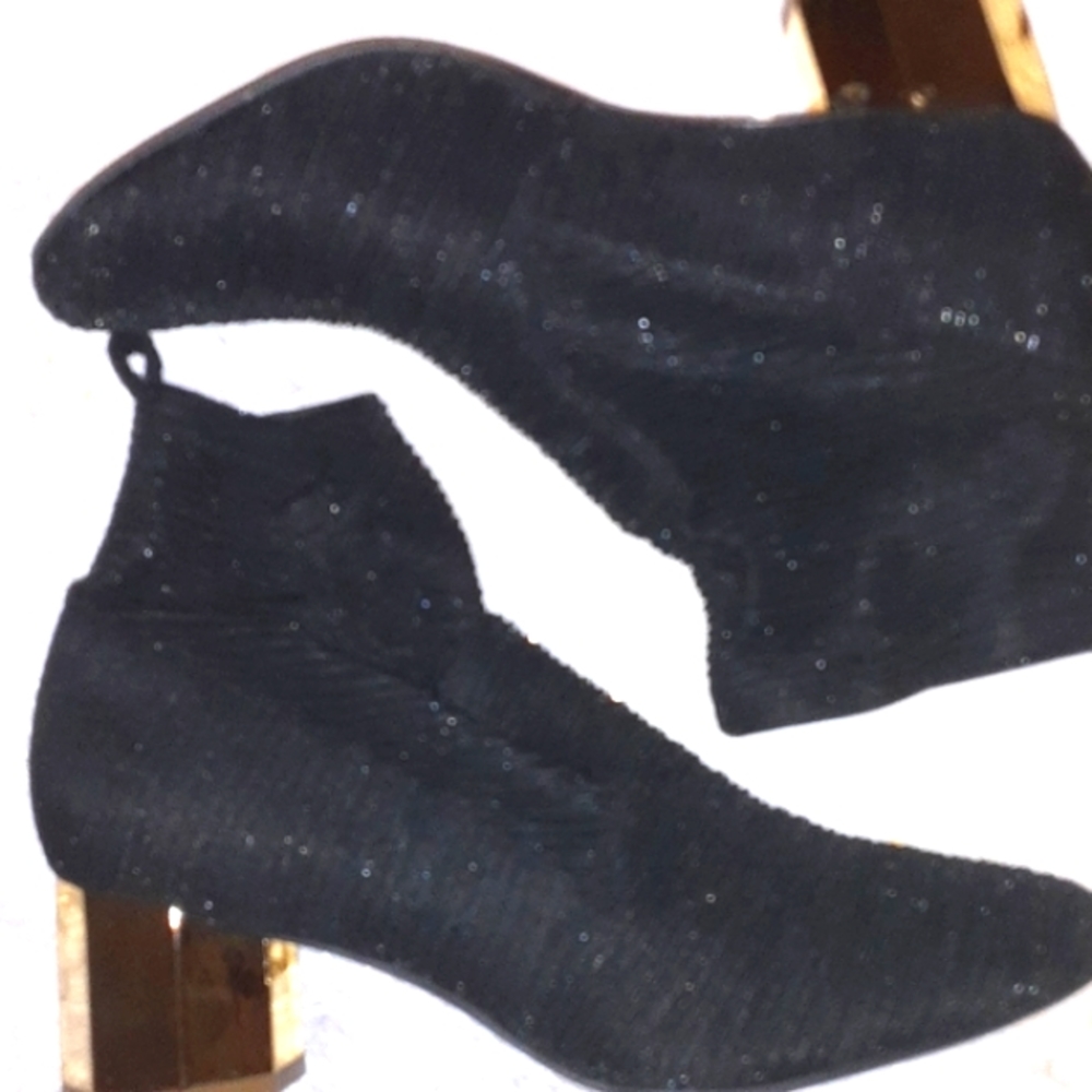 Holiday Party ready stretch booties sz7 gold heel, black with sparkle